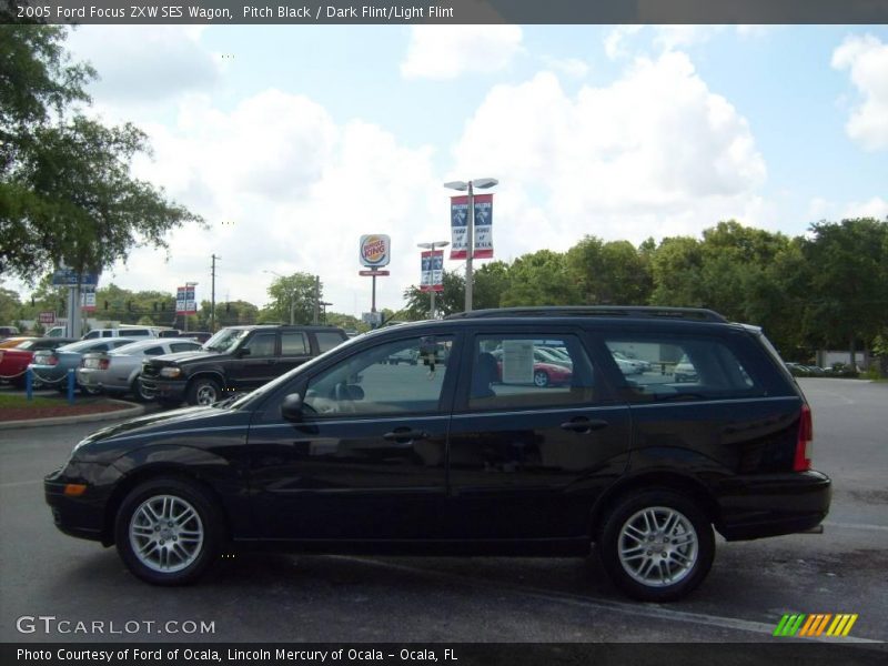 Pitch Black / Dark Flint/Light Flint 2005 Ford Focus ZXW SES Wagon