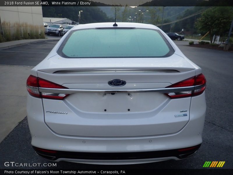 White Platinum / Ebony 2018 Ford Fusion SE AWD