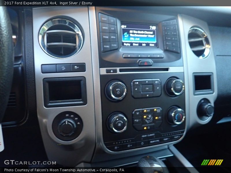 Ingot Silver / Ebony 2017 Ford Expedition XLT 4x4