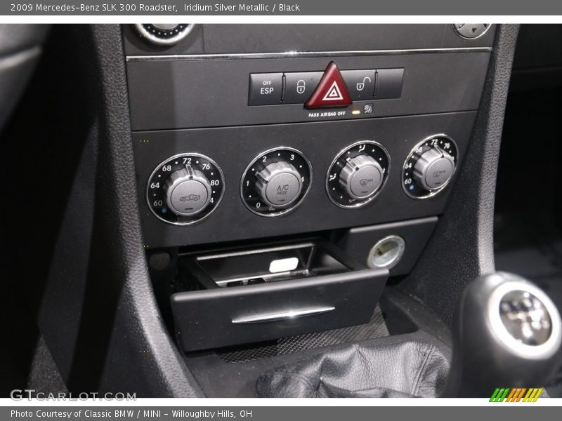 Iridium Silver Metallic / Black 2009 Mercedes-Benz SLK 300 Roadster