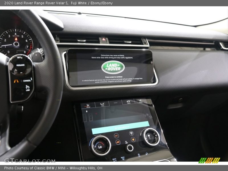 Fuji White / Ebony/Ebony 2020 Land Rover Range Rover Velar S