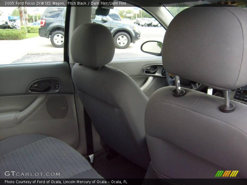 Pitch Black / Dark Flint/Light Flint 2005 Ford Focus ZXW SES Wagon