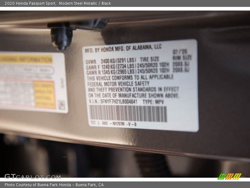 Modern Steel Metallic / Black 2020 Honda Passport Sport