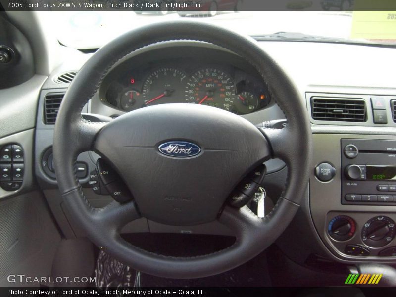 Pitch Black / Dark Flint/Light Flint 2005 Ford Focus ZXW SES Wagon