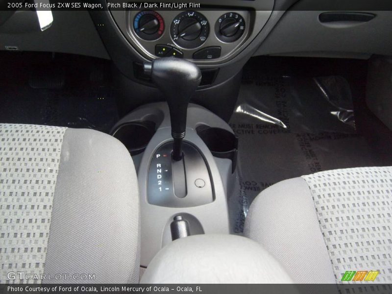 Pitch Black / Dark Flint/Light Flint 2005 Ford Focus ZXW SES Wagon