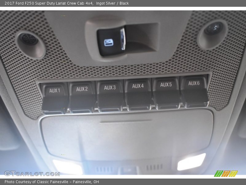 Ingot Silver / Black 2017 Ford F250 Super Duty Lariat Crew Cab 4x4