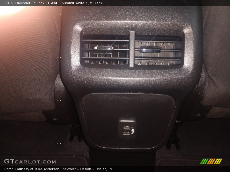 Summit White / Jet Black 2019 Chevrolet Equinox LT AWD