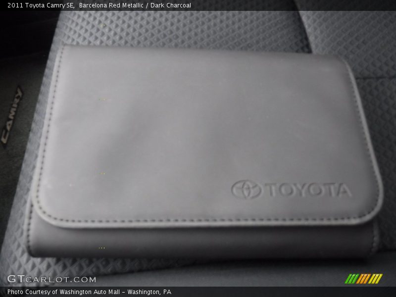 Barcelona Red Metallic / Dark Charcoal 2011 Toyota Camry SE