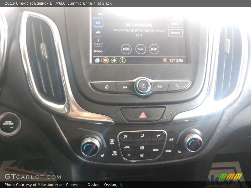 Summit White / Jet Black 2019 Chevrolet Equinox LT AWD