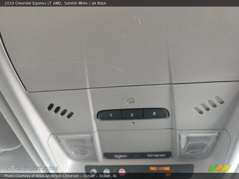 Summit White / Jet Black 2019 Chevrolet Equinox LT AWD
