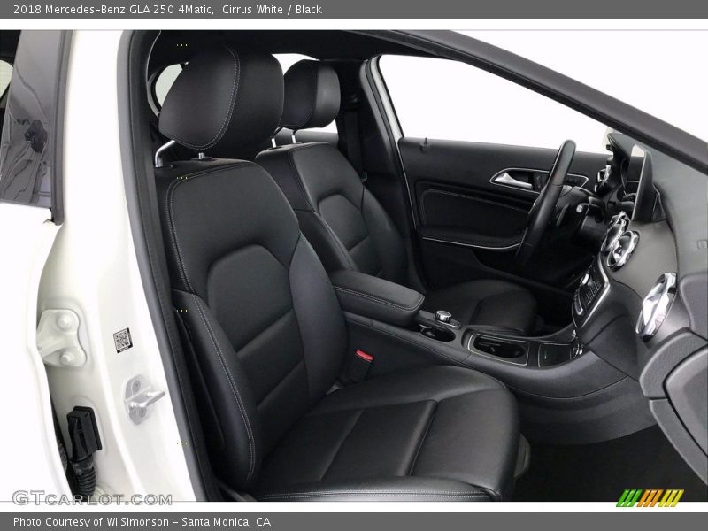 Cirrus White / Black 2018 Mercedes-Benz GLA 250 4Matic