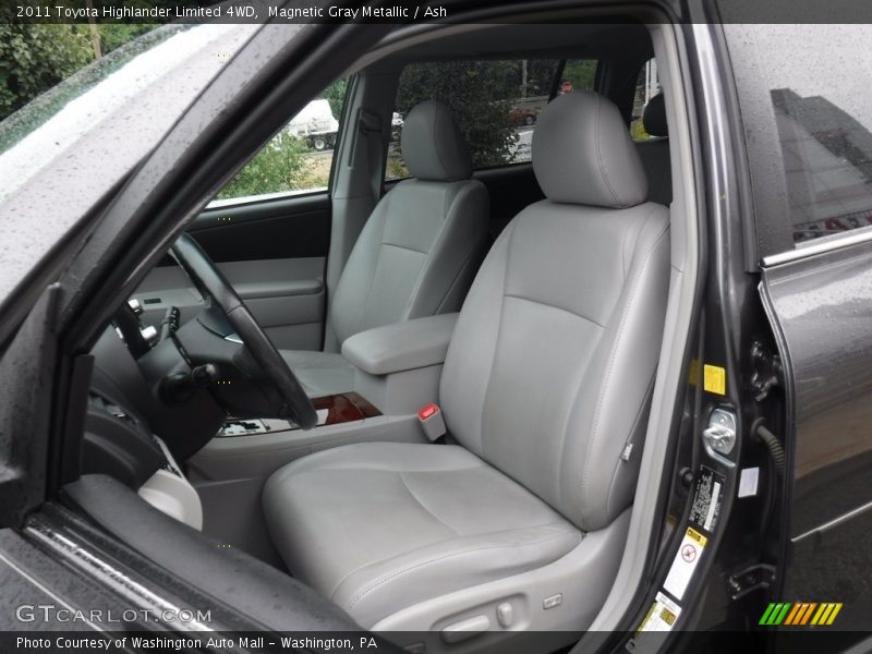 Magnetic Gray Metallic / Ash 2011 Toyota Highlander Limited 4WD