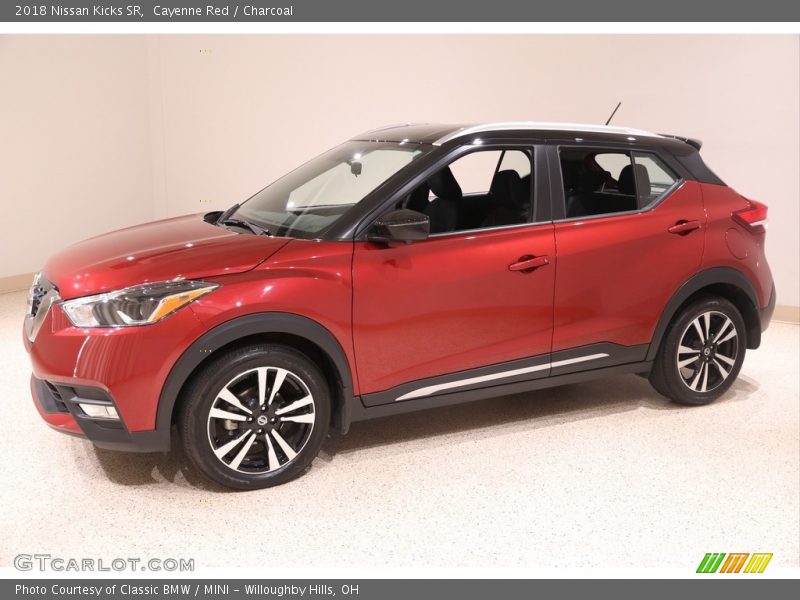 Cayenne Red / Charcoal 2018 Nissan Kicks SR