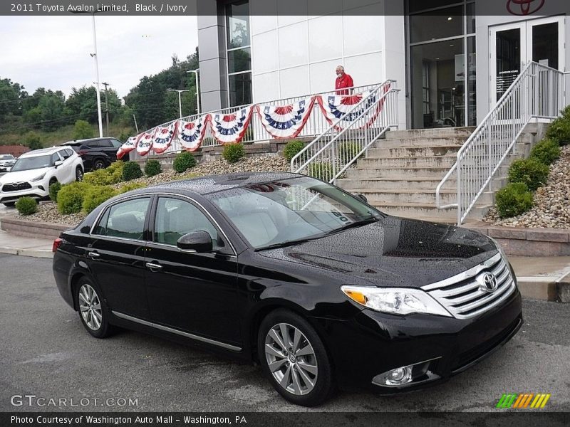 Black / Ivory 2011 Toyota Avalon Limited
