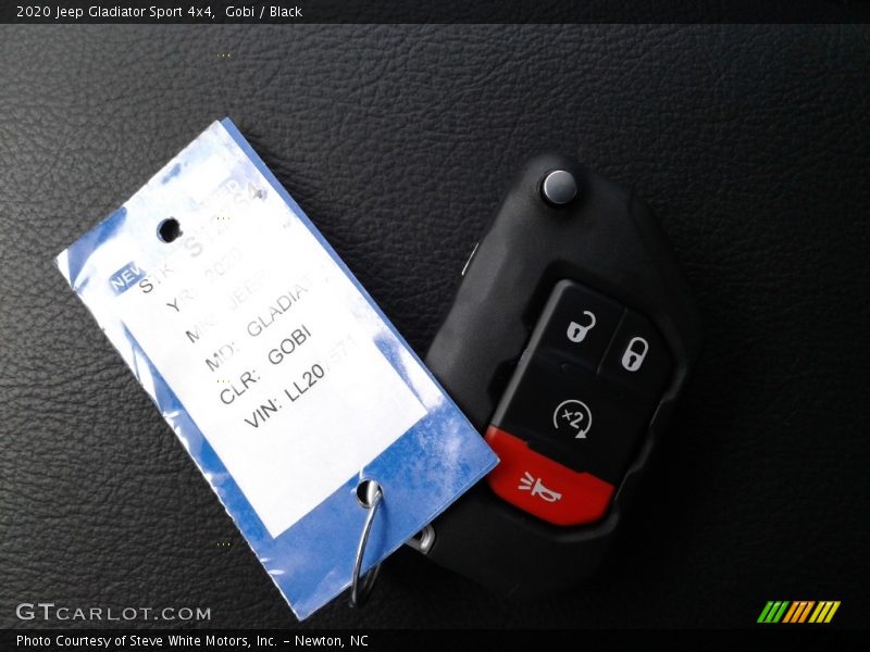 Gobi / Black 2020 Jeep Gladiator Sport 4x4