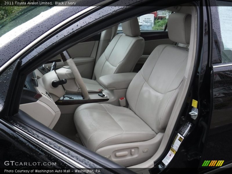 Black / Ivory 2011 Toyota Avalon Limited