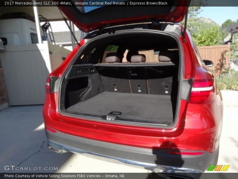  2017 GLC 300 4Matic Trunk