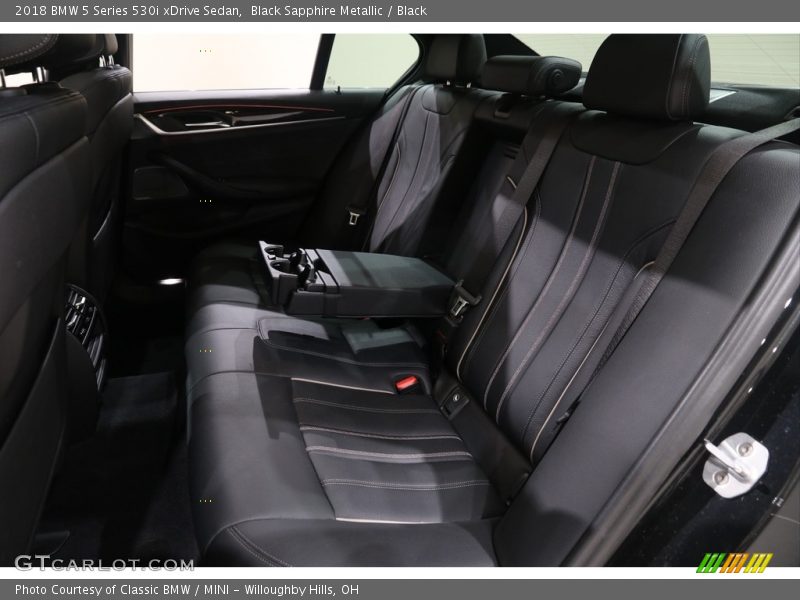 Black Sapphire Metallic / Black 2018 BMW 5 Series 530i xDrive Sedan