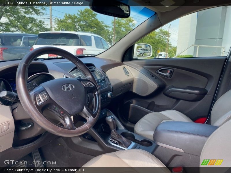  2014 Tucson SE Beige Interior