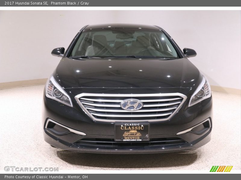 Phantom Black / Gray 2017 Hyundai Sonata SE