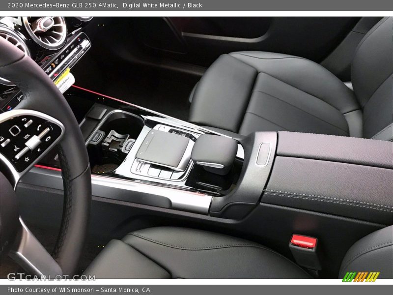 Digital White Metallic / Black 2020 Mercedes-Benz GLB 250 4Matic