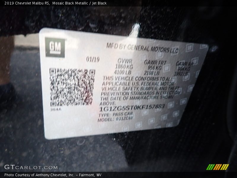 Mosaic Black Metallic / Jet Black 2019 Chevrolet Malibu RS