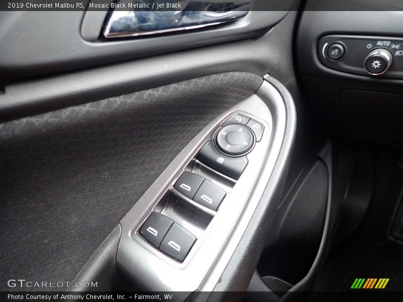 Mosaic Black Metallic / Jet Black 2019 Chevrolet Malibu RS
