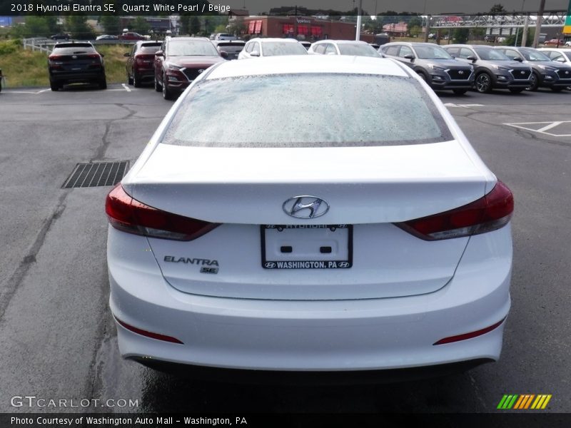 Quartz White Pearl / Beige 2018 Hyundai Elantra SE