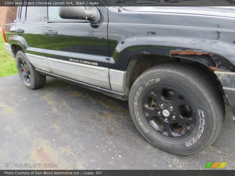 Black / Agate 2000 Jeep Grand Cherokee Laredo 4x4
