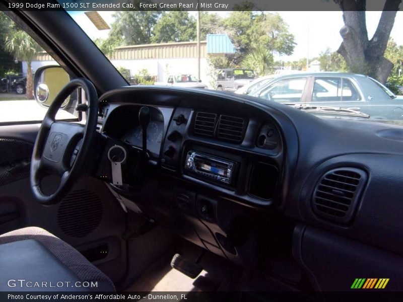 Forest Green Pearl / Mist Gray 1999 Dodge Ram 1500 SLT Extended Cab