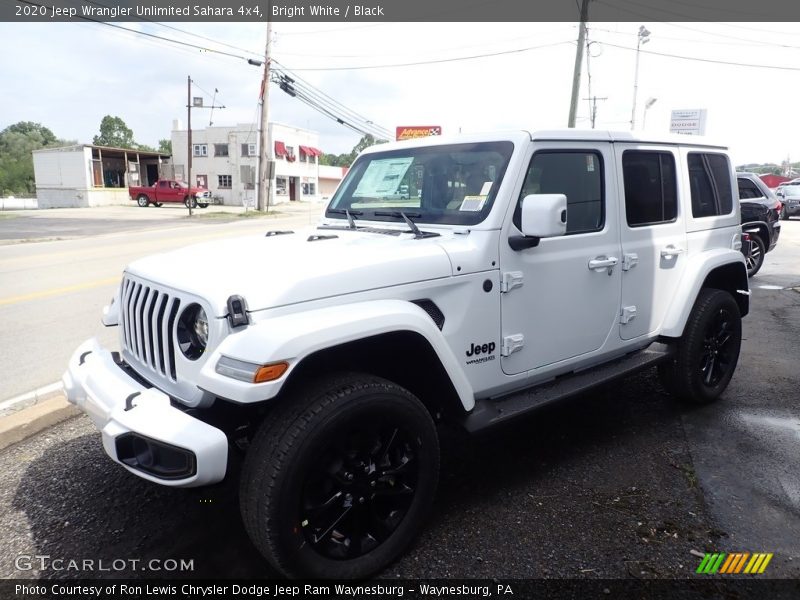 Bright White / Black 2020 Jeep Wrangler Unlimited Sahara 4x4