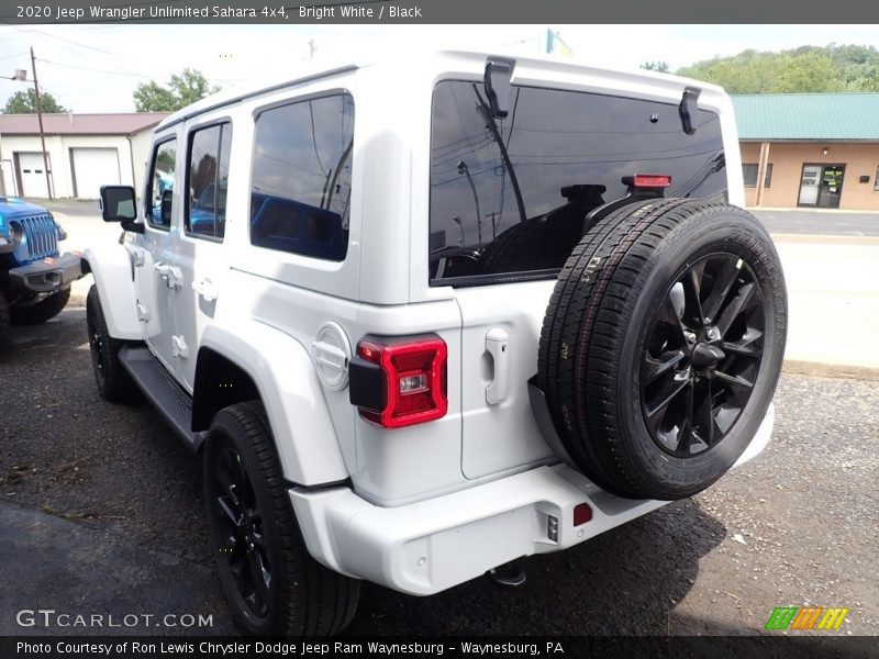 Bright White / Black 2020 Jeep Wrangler Unlimited Sahara 4x4