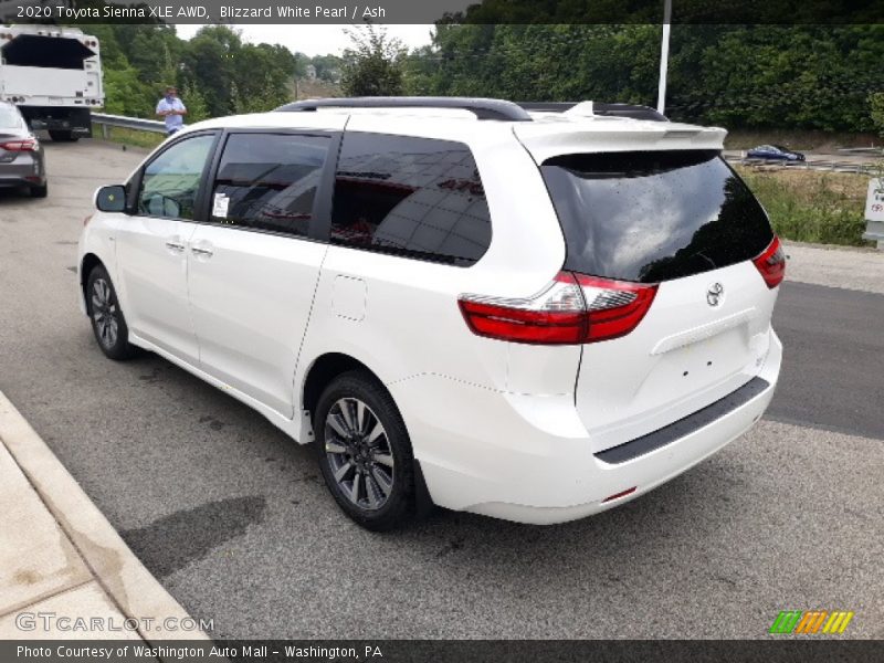 Blizzard White Pearl / Ash 2020 Toyota Sienna XLE AWD