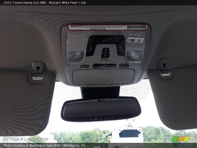 Blizzard White Pearl / Ash 2020 Toyota Sienna XLE AWD