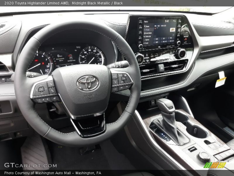 Midnight Black Metallic / Black 2020 Toyota Highlander Limited AWD