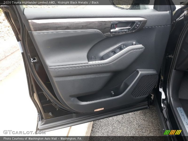 Midnight Black Metallic / Black 2020 Toyota Highlander Limited AWD
