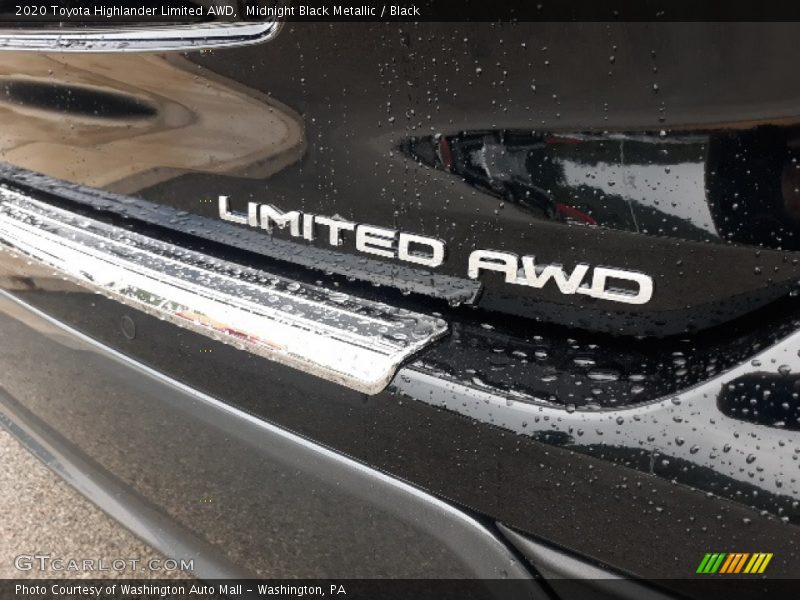 Midnight Black Metallic / Black 2020 Toyota Highlander Limited AWD