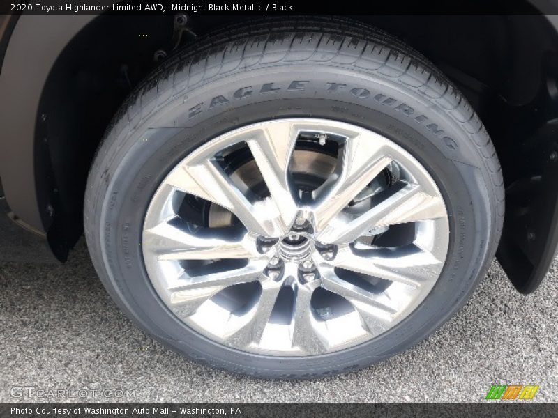 Midnight Black Metallic / Black 2020 Toyota Highlander Limited AWD