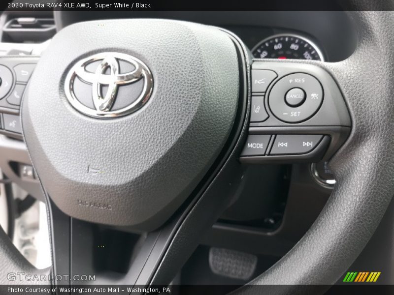 Super White / Black 2020 Toyota RAV4 XLE AWD