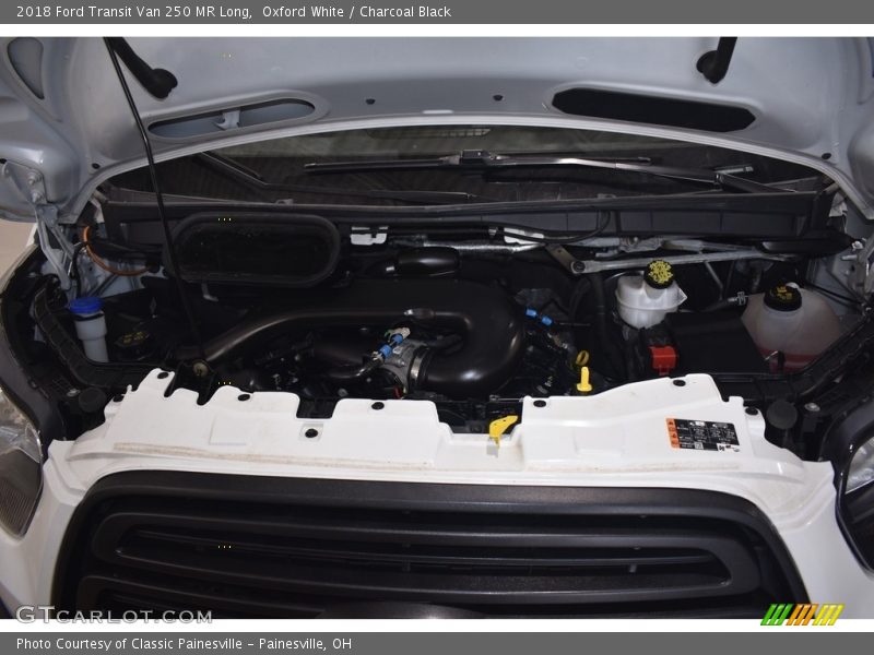 Oxford White / Charcoal Black 2018 Ford Transit Van 250 MR Long