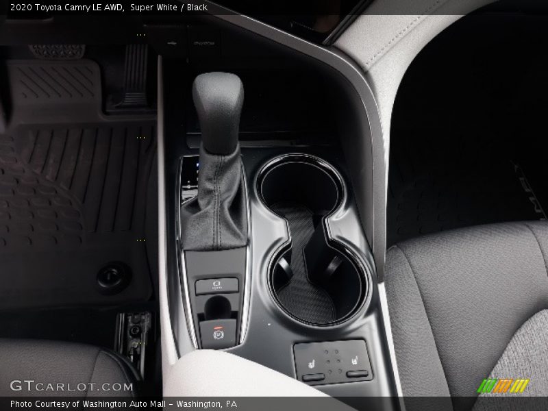 Super White / Black 2020 Toyota Camry LE AWD