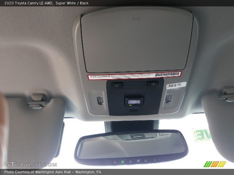 Super White / Black 2020 Toyota Camry LE AWD