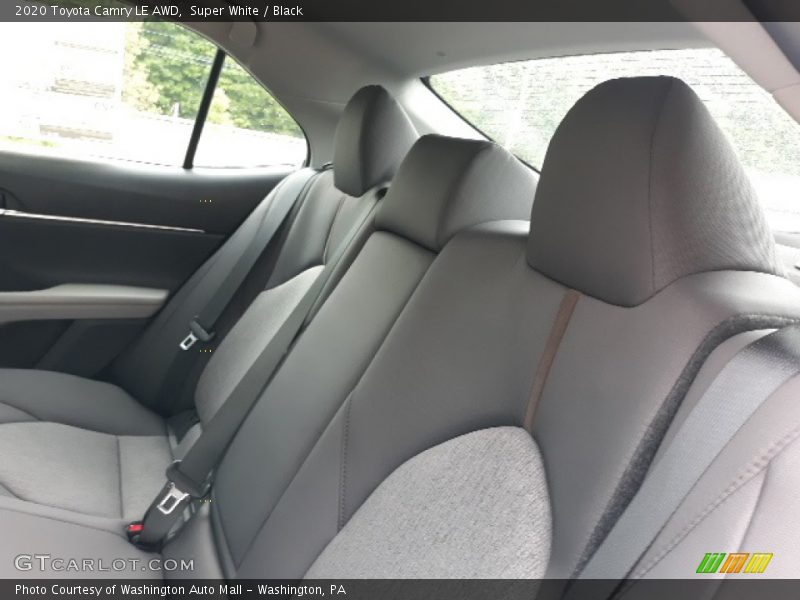 Super White / Black 2020 Toyota Camry LE AWD