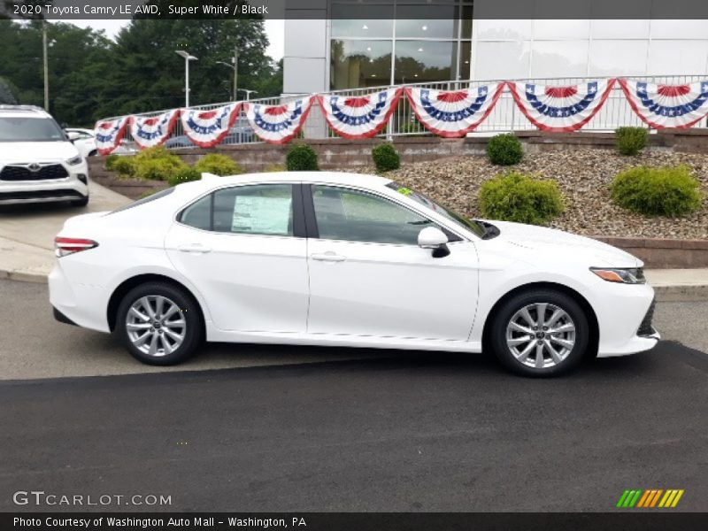 Super White / Black 2020 Toyota Camry LE AWD