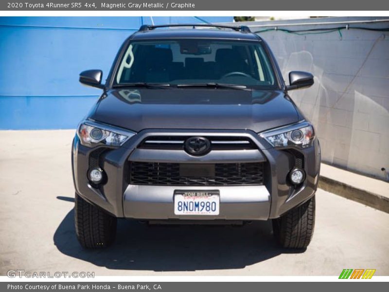 Magnetic Gray Metallic / Graphite 2020 Toyota 4Runner SR5 4x4