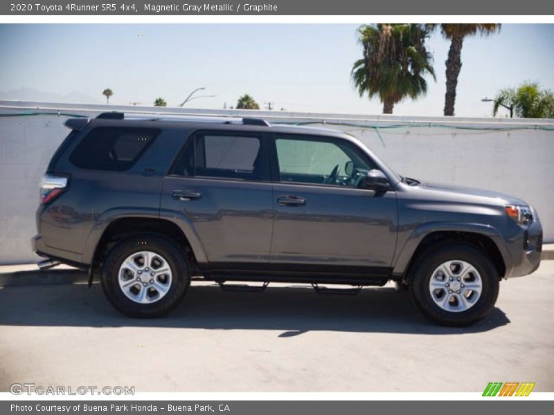 Magnetic Gray Metallic / Graphite 2020 Toyota 4Runner SR5 4x4