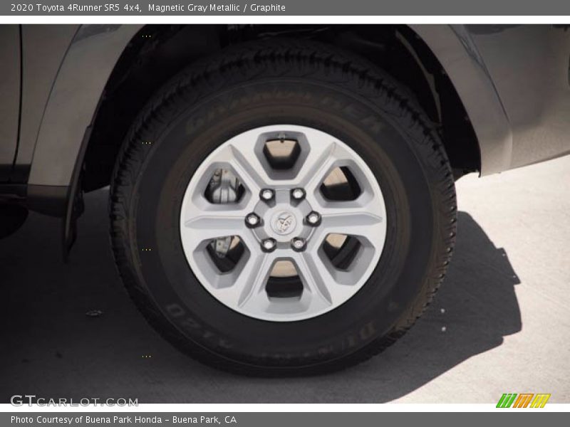Magnetic Gray Metallic / Graphite 2020 Toyota 4Runner SR5 4x4