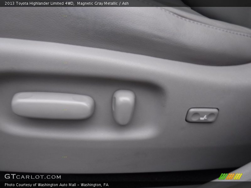 Magnetic Gray Metallic / Ash 2013 Toyota Highlander Limited 4WD