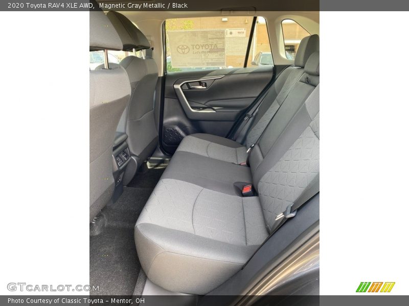 Magnetic Gray Metallic / Black 2020 Toyota RAV4 XLE AWD