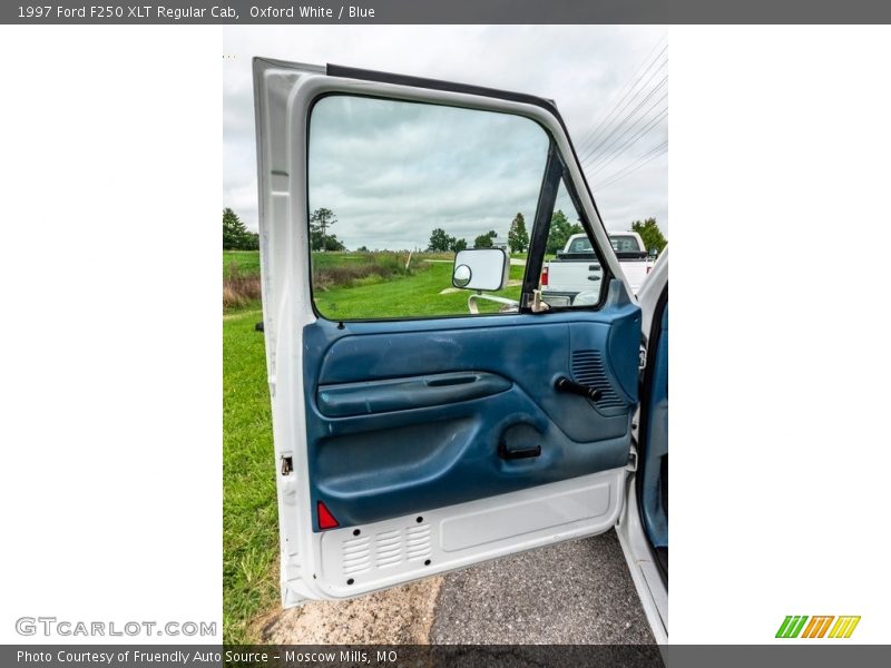 Door Panel of 1997 F250 XLT Regular Cab